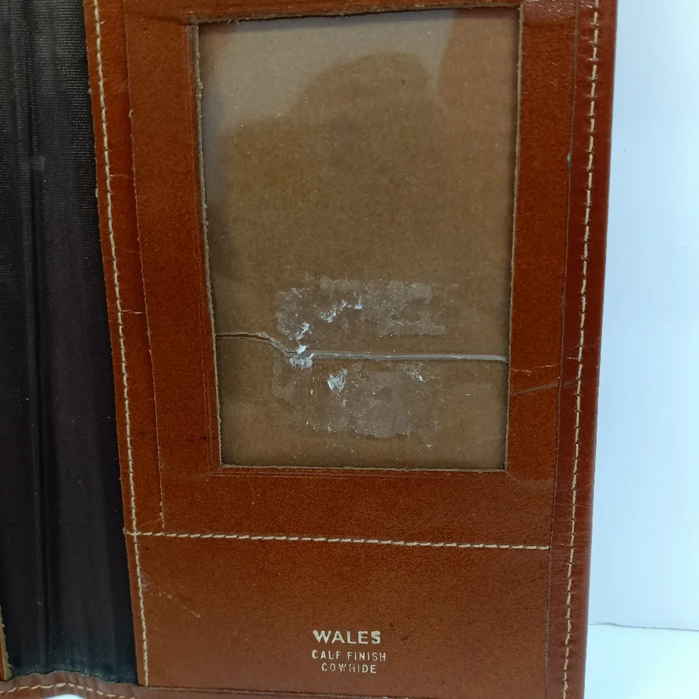Vintage Leather New Holland Wales Men's Pocket Secretary  Suit Wallet